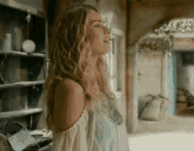 Lily James Singing GIF - Lily James Singing Pretty GIFs
