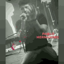 Pablo Hernández Singing GIF - Pablo Hernández Singing Sing GIFs