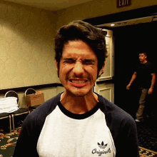 tyler posey teen wolf cue flower crown adorable