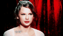 Taylor Swift Look GIF - Taylor Swift Look Stare GIFs
