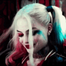 Harley Quinn Margot Robbie GIF - Harley Quinn Margot Robbie Smile GIFs