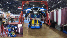 Robot Transformer GIF - Robot Transformer Amusement GIFs