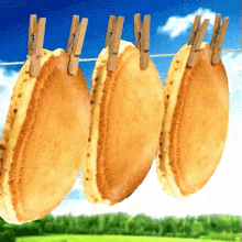 Dennys Pancakes GIF - Dennys Pancakes Clothesline GIFs