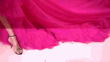 Pink Dress Pose GIF - Pink Dress Pose Doutzen Kroes GIFs