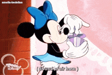 Air Horn Minnie Mouse GIF - Air Horn Minnie Mouse GIFs