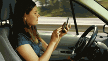 Texting Driving GIF - Texting Driving Girl GIFs