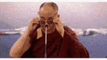 Dalai Lama Chart GIF - Dalai Lama Chart Pattern GIFs
