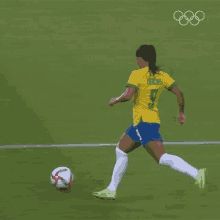 Kick Debinha Miri GIF - Kick Debinha Miri Team Brazil GIFs