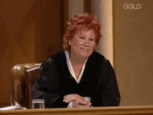 Richterin Barbara Salesch GIF