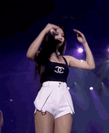 Jennie Kim Dancing GIF - Jennie Kim Dancing Armpits GIFs