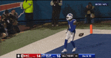 a football game between the buffalo bills and the kansas city chiefs is being shown on cbs