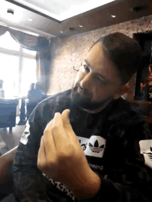 GIF