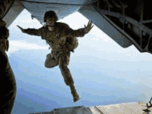 Paratrooper GIF - Paratrooper GIFs