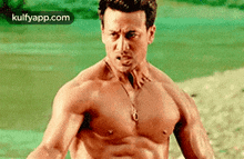 Bollywood2.Gif GIF - Bollywood2 Tiger Shroff Ananya Panday GIFs