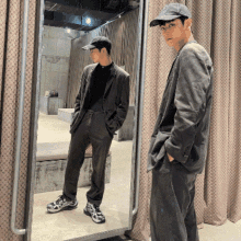 Juyeon Mirror Juyeon Looking At Himself GIF - Juyeon Mirror Juyeon Looking At Himself Juyeon Turning Away GIFs