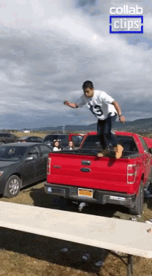Jumping Wrestling GIF - Jumping Wrestling Table Drop GIFs