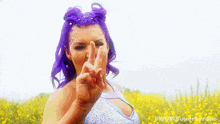Peace Sign Chantilly Chella GIF - Peace Sign Chantilly Chella Wow Women Of Wrestling GIFs