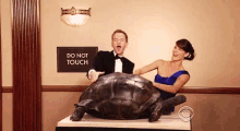 Tappin' It - How I Met Your Mother GIF - Tapped That Turtle Dance GIFs