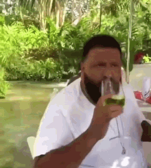 Xeros1e Dj Khaled GIF - Xeros1e Dj Khaled Dj Khaled Standing Up GIFs