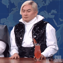 Surprised Bowen Yang GIF - Surprised Bowen Yang Saturday Night Live GIFs