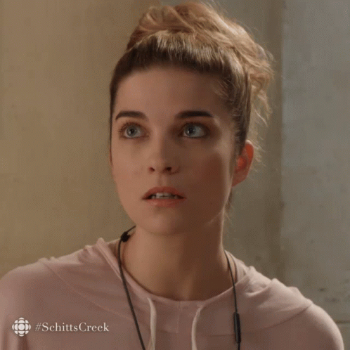 Look Away Alexis GIF - Look Away Alexis Alexis Rose GIFs