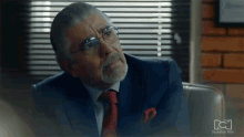 What Are You Saying Mauricio Figueroa GIF - What Are You Saying Mauricio Figueroa Don Ezequiel Cuervo Contreras GIFs