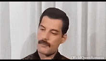 Freddie Mercury Clin D'Oeil GIF - Freddie Mercury Clin D'Oeil Seriously GIFs