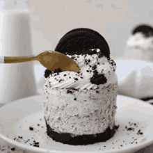 Oreo Cheesecake GIF - Oreo Cheesecake Dessert GIFs