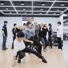 Ateez Dance GIF - Ateez Dance Kpop GIFs