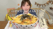 Selamat Makan Hehehe GIF - Yuka Kinoshita 木下ゆうか Selamat Makan GIFs