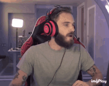 Pewdiepie Feed Me GIF - Pewdiepie Feed Me Hungry GIFs