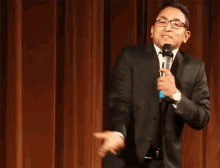 appurv gupta no choice comedy bar comedy stint comedic gesture