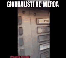 Giornalisti De Merda GIF - Giornalisti De Merda GIFs
