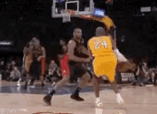 Lakers Kobe GIF - Lakers Kobe Shoot GIFs