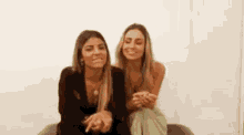 Pauriany Bbb19 GIF - Pauriany Bbb19 Laughs GIFs