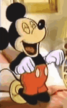 Disney Mickey Mouse GIF - Disney Mickey Mouse Lol GIFs