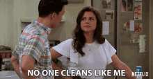 No One Cleans Like Me Tiffani Thiessen GIF - No One Cleans Like Me Tiffani Thiessen Lori GIFs