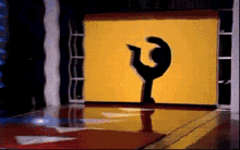 Oh No Hole In The Wall GIF - Oh No Hole In The Wall Shit GIFs