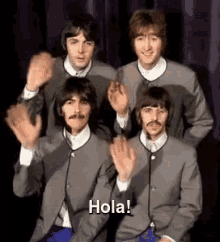Beatles Dicen Hola GIF - Hola Beatles Wave GIFs