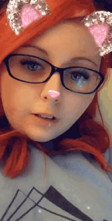 Mandy Snapchat GIF - Mandy Snapchat Wink And Point GIFs