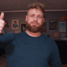 Thumbs Up Grady Smith GIF - Thumbs Up Grady Smith Well Done GIFs