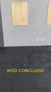 a man is doing a wod concluido exercise