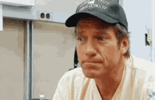 Mike Rowe Confused GIF - Mike Rowe Confused Funny GIFs