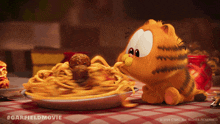 Slurping Down Spaghetti Garfield GIF - Slurping Down Spaghetti Garfield The Garfield Movie GIFs
