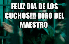 Feliz Dia De Los Maestros Cuchos GIF - Joker Clap Teachers Day GIFs