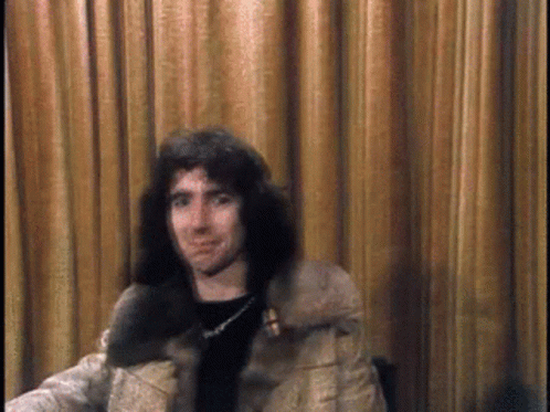 bon-scott-ac-dc.gif