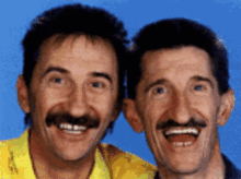 мужчина Chuckle Brothers GIF - мужчина Chuckle Brothers Laugh GIFs
