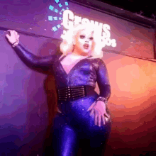 Eve Summers Drag GIF - Eve Summers Drag Toronto GIFs