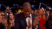 Applause GIF - Jayz Applause Grammys GIFs