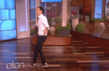 Dance Justin Theroux GIF - Dance Justin Theroux Ellen Show GIFs